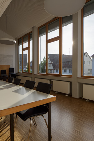 Jugendraum mit Blick in die Markstraße 