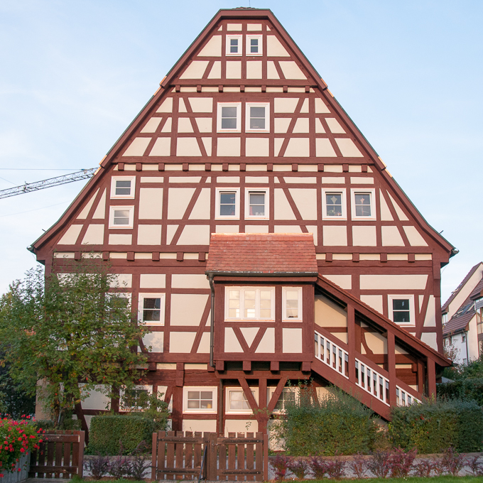 Westgiebel nach Sanierung